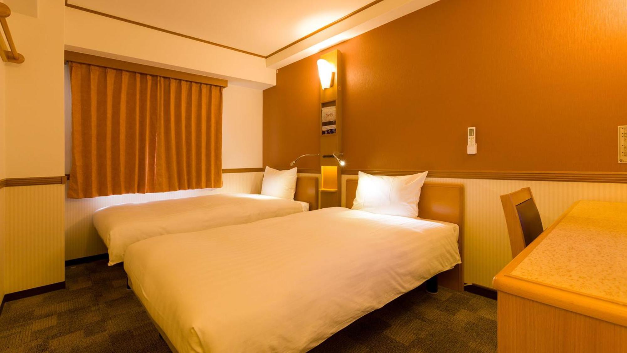 Toyoko Inn Hakata-Eki Bus Terminal Mae Fukuoka  Rum bild